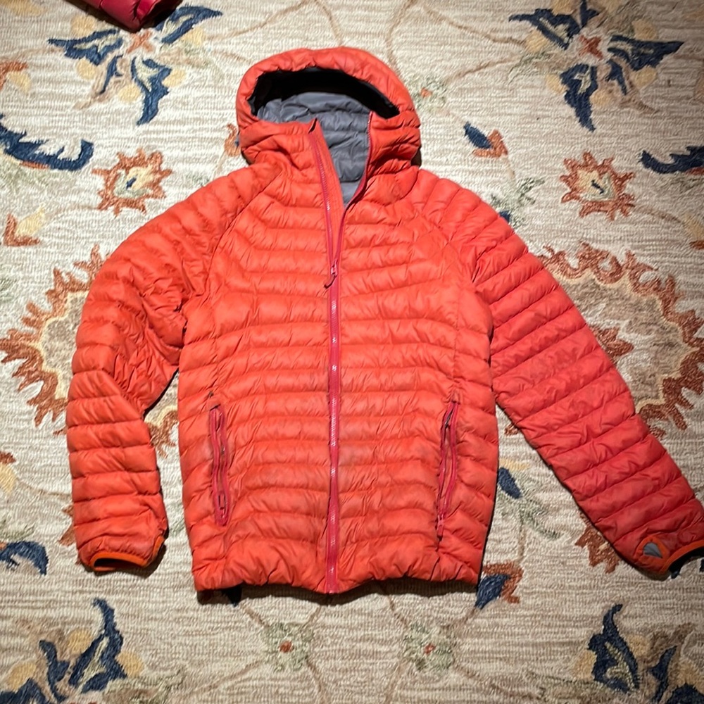 Sierra Design Down Jacket Medium - image 1